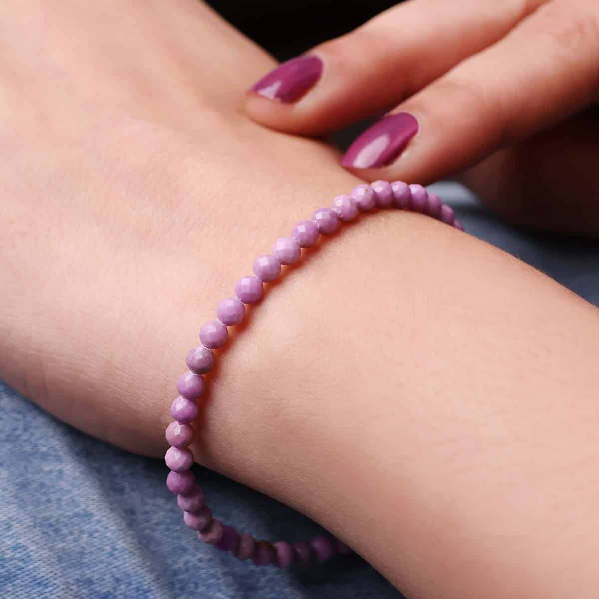 Phosphosiderite Bracelet In 4mm Faceted Beads in India, US, UK, Australia, Europe