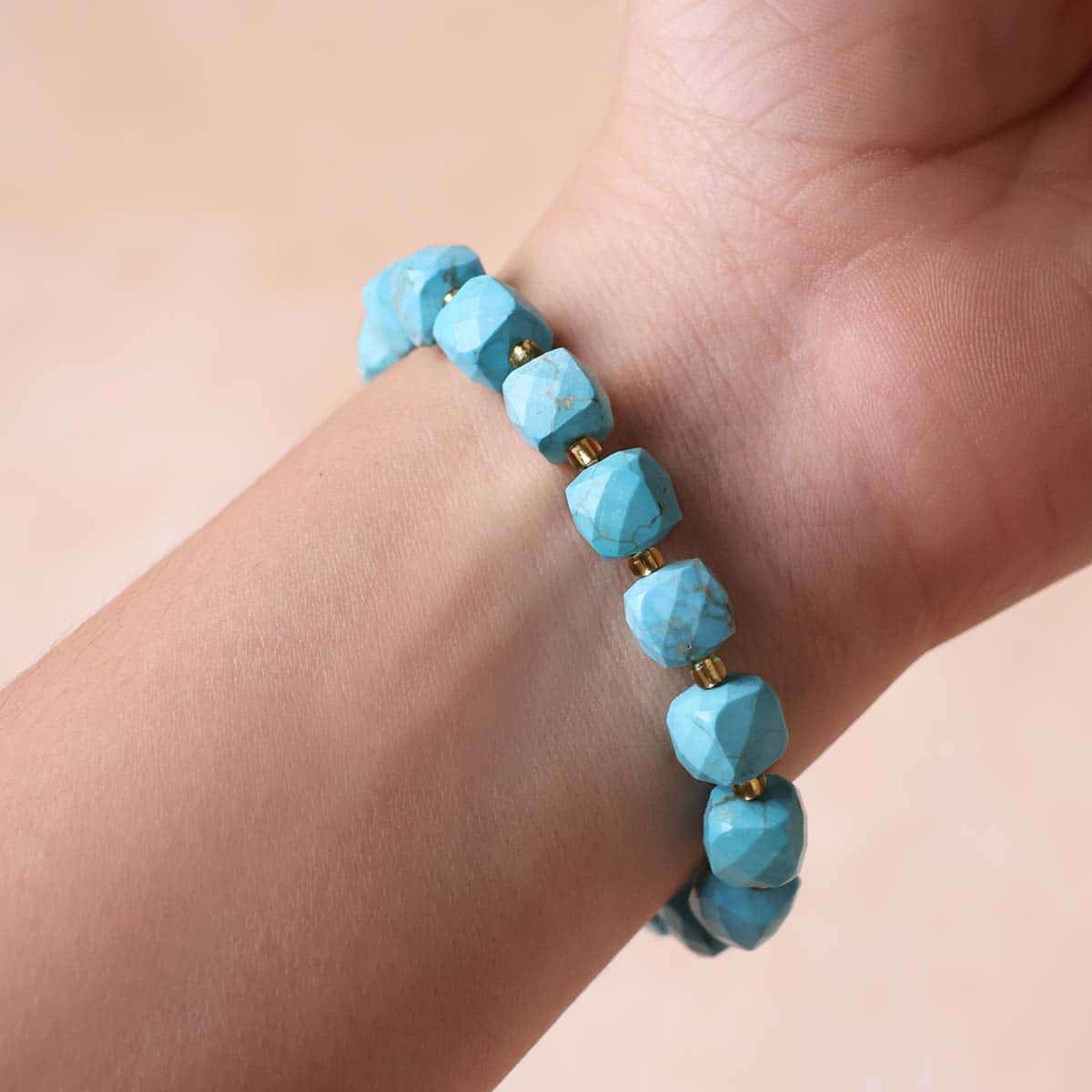 Turquoise Box Faceted Bracelet in India, US, UK, Australia, Europe