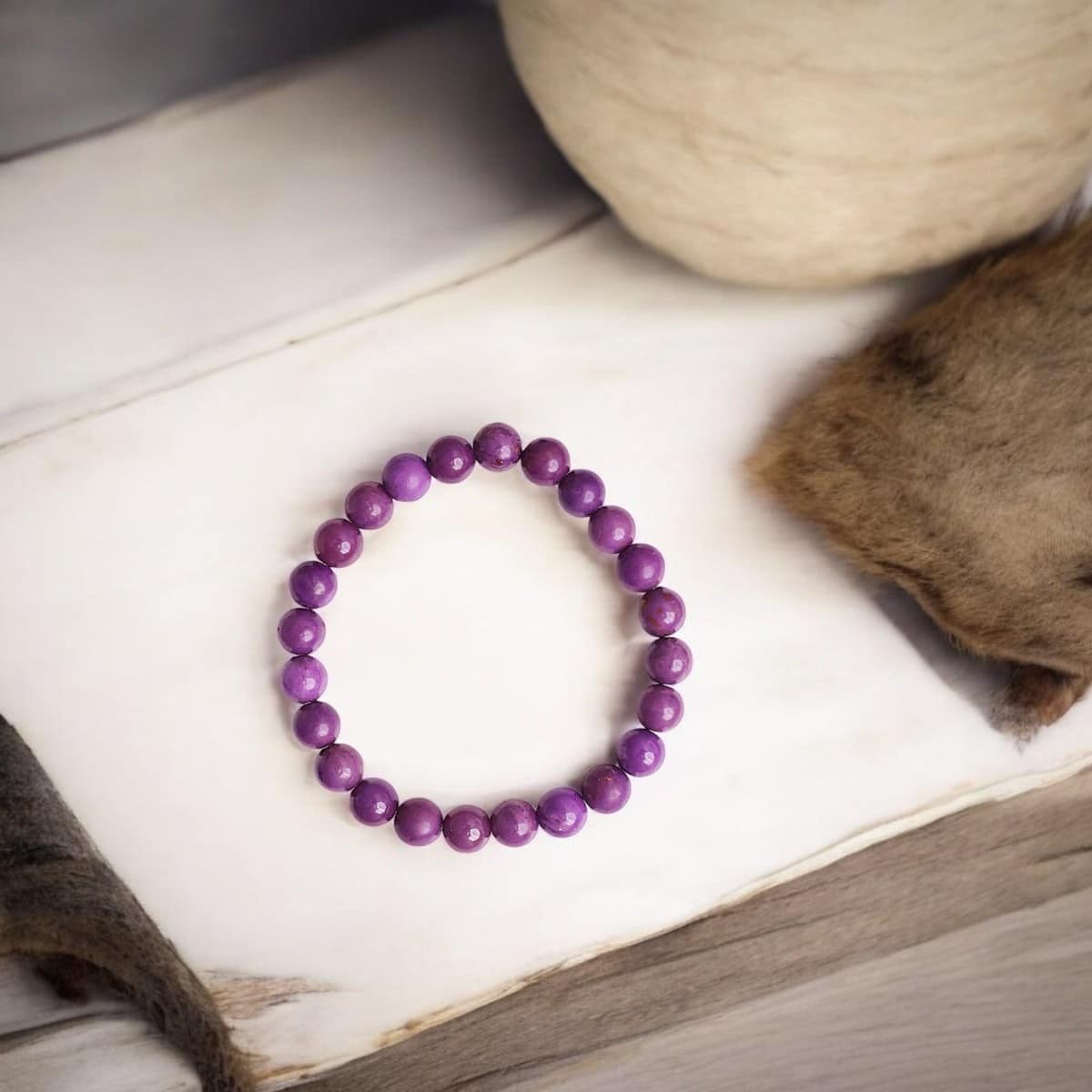 Phosphosiderite Round Beads Bracelet in India, US, UK, Australia, Europe