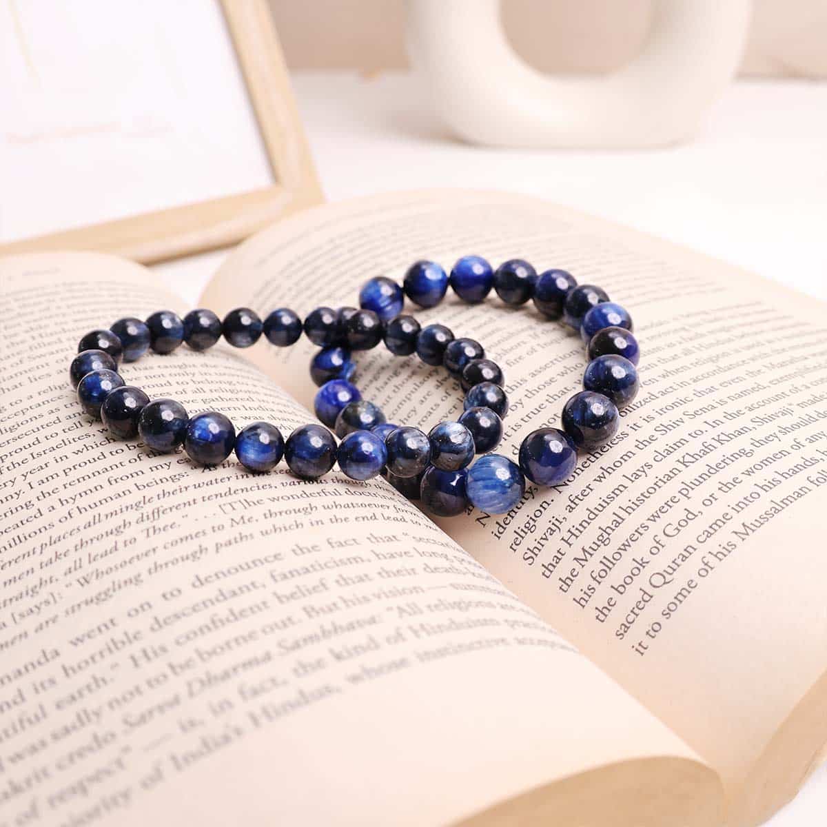 Blue Kyanite Bracelet in India, US, UK, Australia, Europe