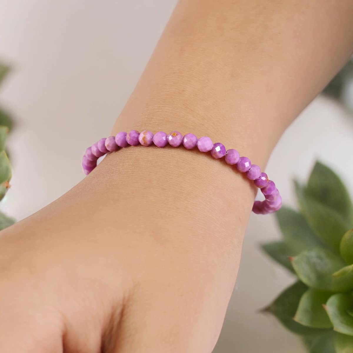 Phosphosiderite Bracelet In 4mm Faceted Beads in India, US, UK, Australia, Europe