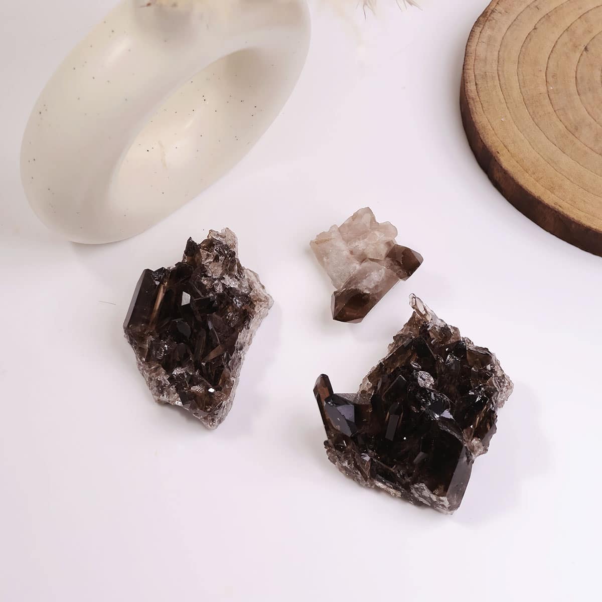 Smoky Quartz Cluster: Healing Benefits, Properties, and Uses in India, US, UK, Australia, Europe