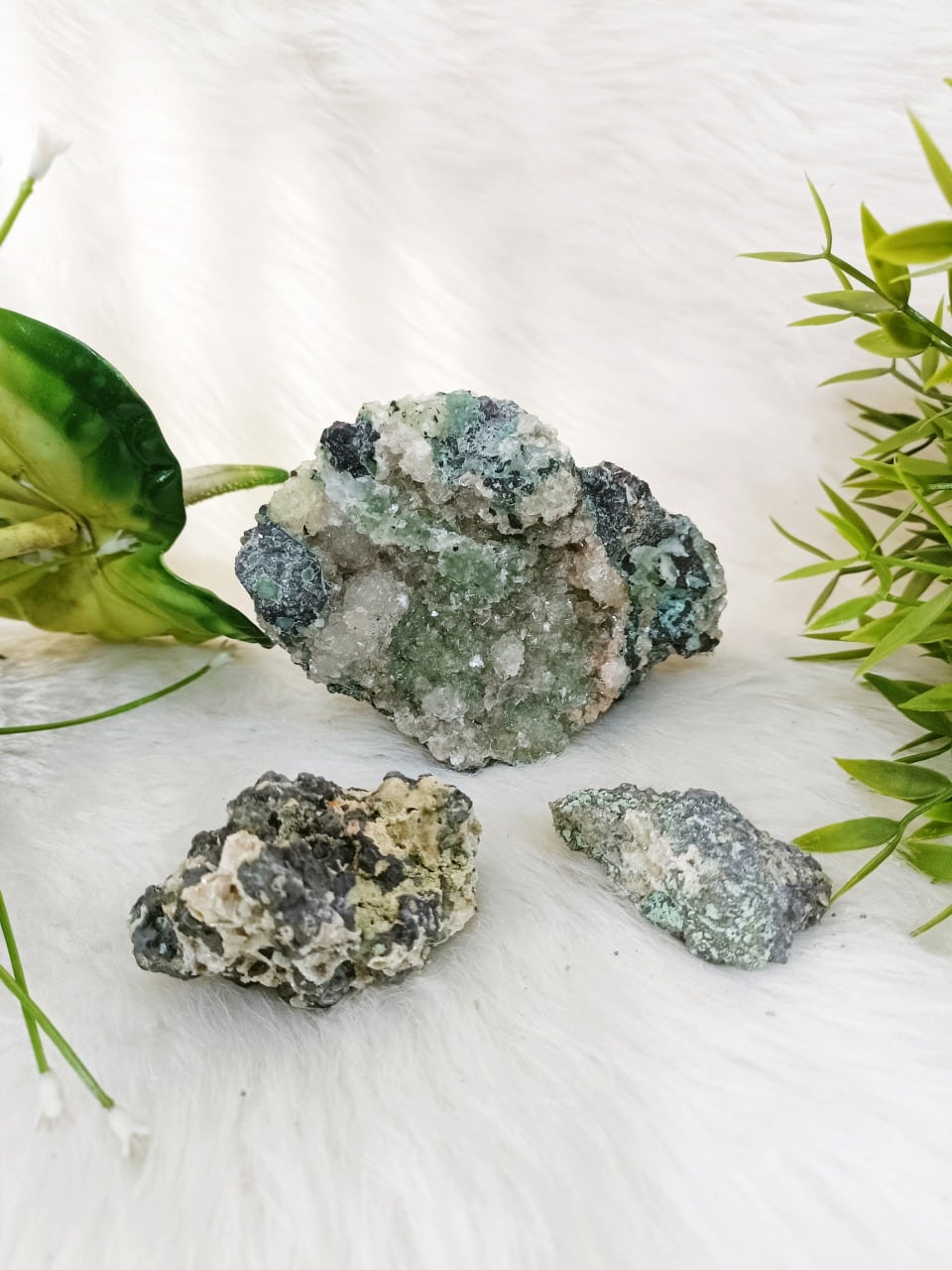 Green Calcite Crystal: Healing Benefits, Properties, and Uses in India, US, UK, Australia, Europe
