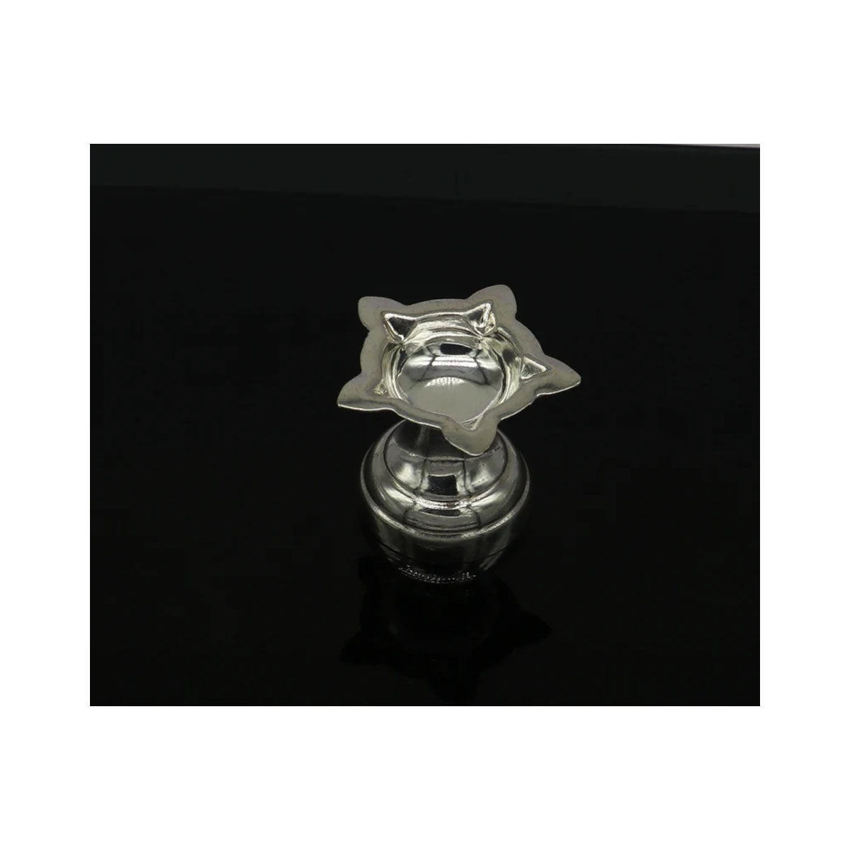 999 pure silver handmade elegant oil lamp, silver home temple utensils silver diya in India, US, UK, Australia, Europe